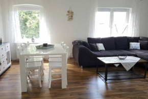 Haushälfte mit Garten und Terrasse., Flensburg